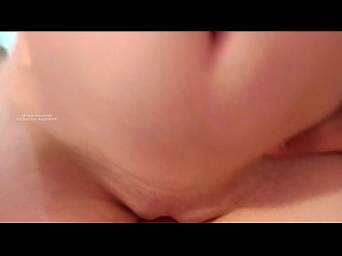 ❤️ Duke fjetur në dhomën e motrës sime dhe kështu u zgjova ❤️ Porno fb në sq.https-tubsexer.ru ﹏